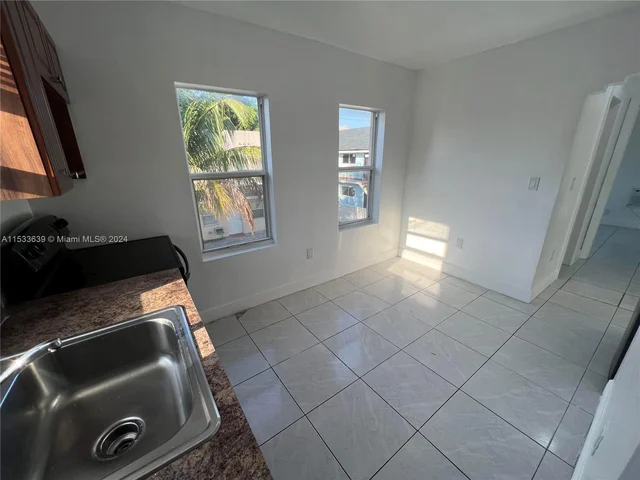 1935 SW 2nd St # 2, Miami FL 33135