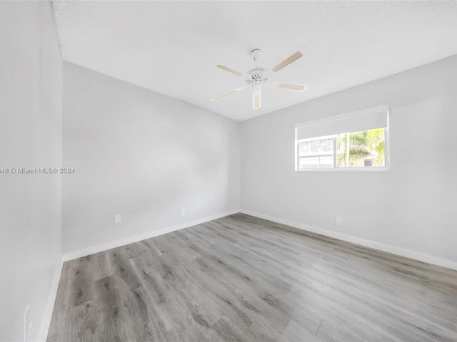 257 S Cypress Rd # 425, Pompano Beach FL 33060