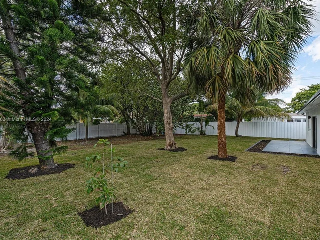 319 NE 12 Ave, Pompano Beach FL 33060