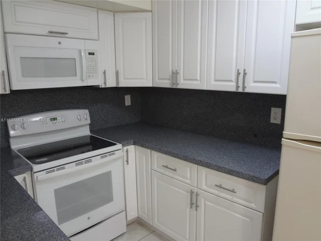 15539 N Miami Lakeway N # 101, Miami Lakes FL 33014