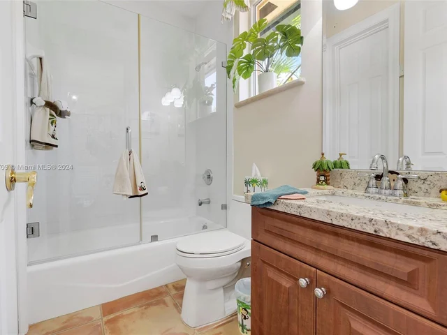 16990 SW 184th St, Miami FL 33187