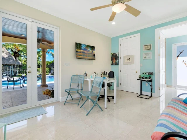 16990 SW 184th St, Miami FL 33187