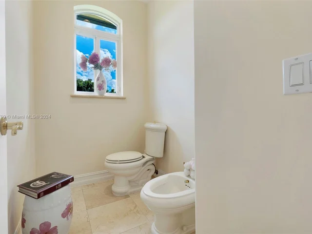 16990 SW 184th St, Miami FL 33187