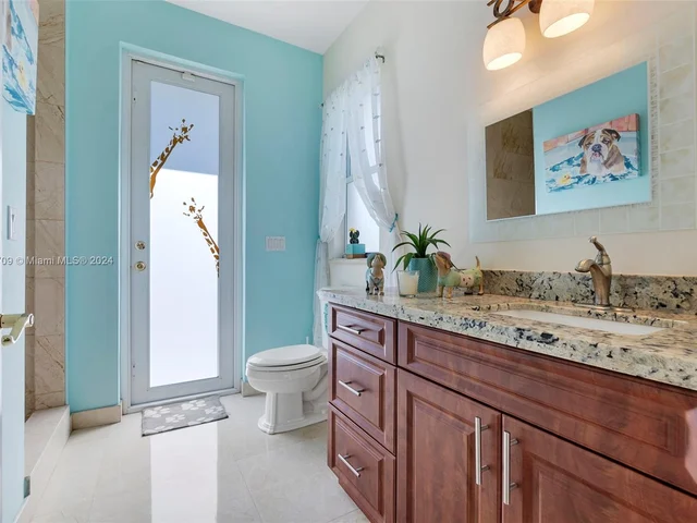 16990 SW 184th St, Miami FL 33187