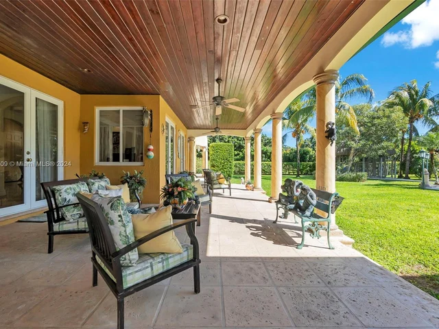 16990 SW 184th St, Miami FL 33187