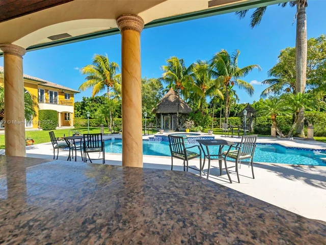 16990 SW 184th St, Miami FL 33187