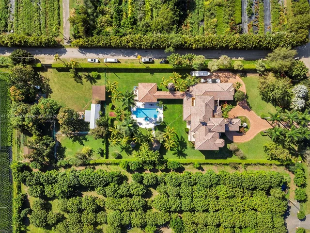 16990 SW 184th St, Miami FL 33187