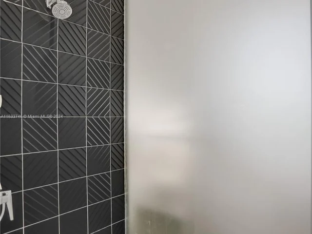 1030 15th St # 207, Miami Beach FL 33139