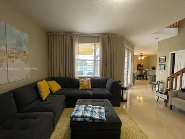 770 Stanton Dr, Weston FL 33326