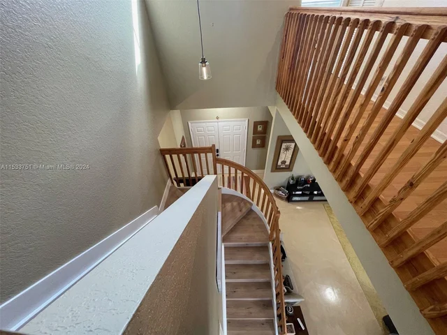 770 Stanton Dr, Weston FL 33326