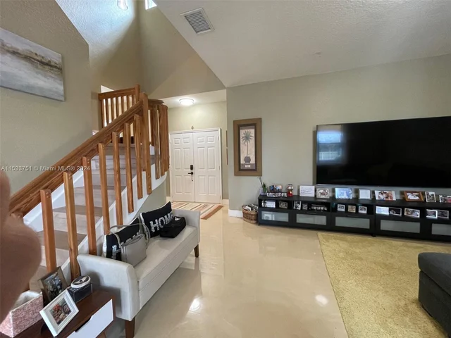 770 Stanton Dr, Weston FL 33326