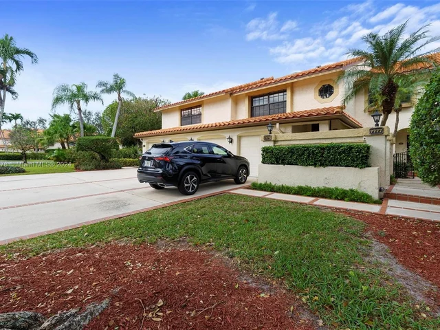 7779 La Mirada Dr, Boca Raton FL 33433
