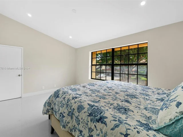 7779 La Mirada Dr, Boca Raton FL 33433