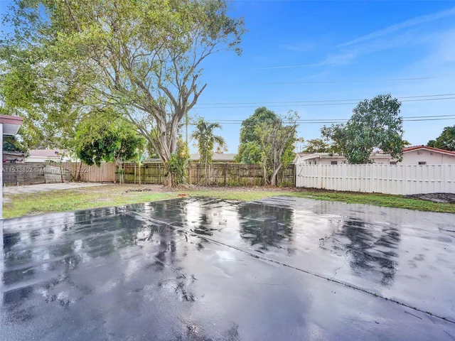 2251 NW 29th Ter, Fort Lauderdale FL 33311