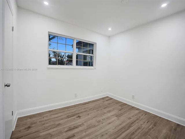 2251 NW 29th Ter, Fort Lauderdale FL 33311