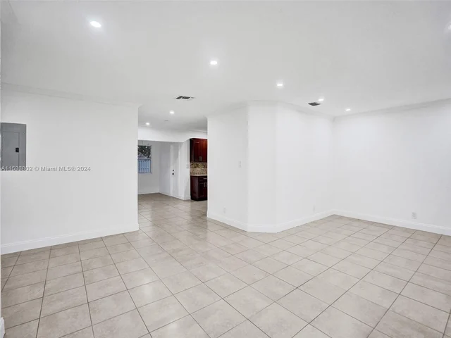 2251 NW 29th Ter, Fort Lauderdale FL 33311