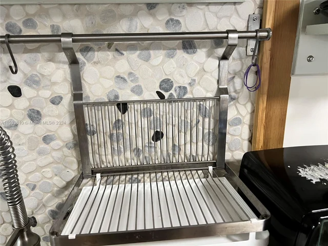 2220 Roosevelt St, Hollywood FL 33020