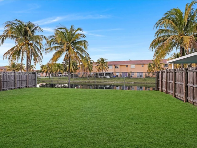 10869 SW 242nd St, Homestead FL 33032