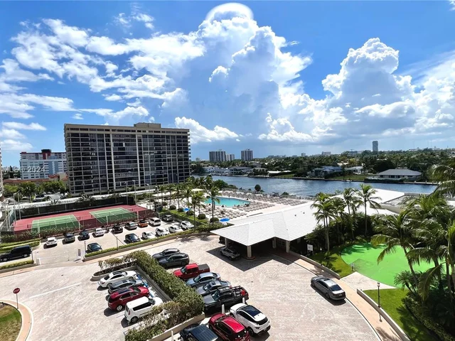 1965 S Ocean Dr # 6C, Hallandale Beach FL 33009