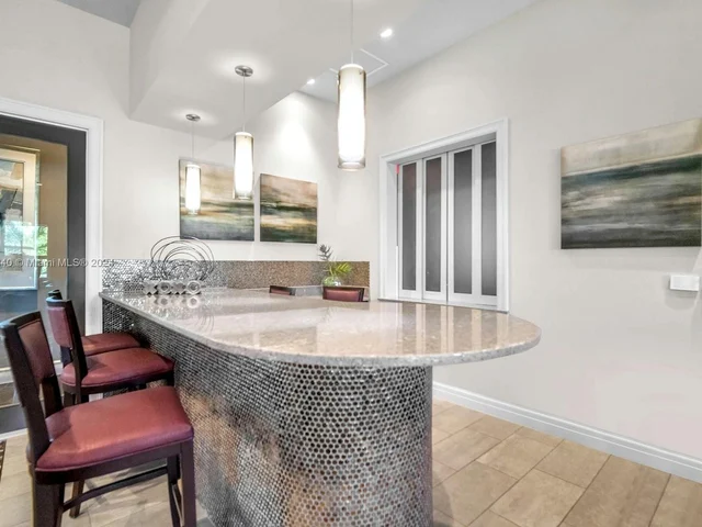 5103 Eucalyptus Dr, Hollywood FL 33021