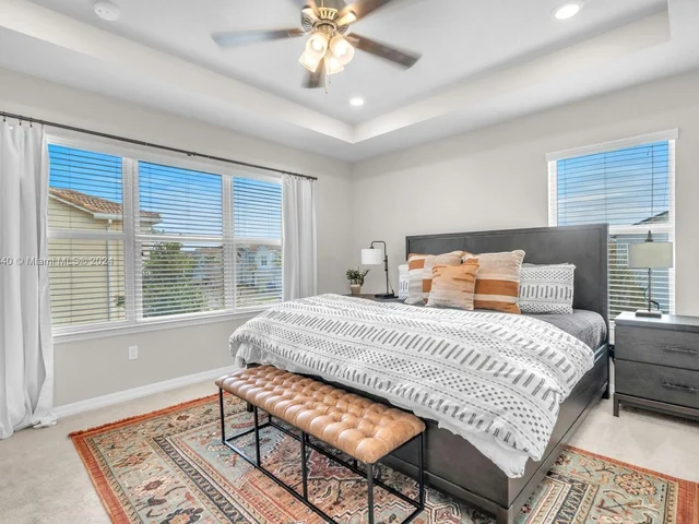 5103 Eucalyptus Dr, Hollywood FL 33021