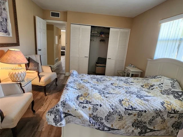 232 E Saxony E # 232, Delray Beach FL 33446