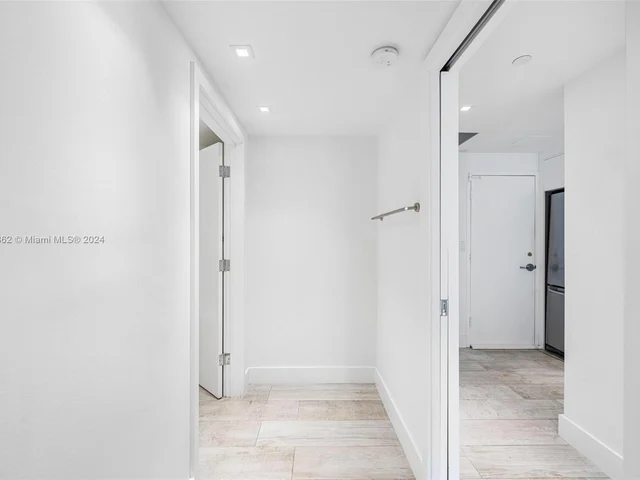 1000 West Ave # 922, Miami Beach FL 33139