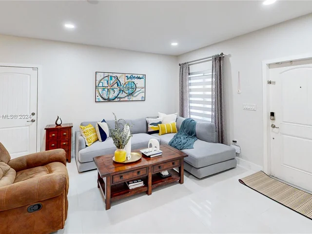 13351 SW 268th Ter, Homestead FL 33032