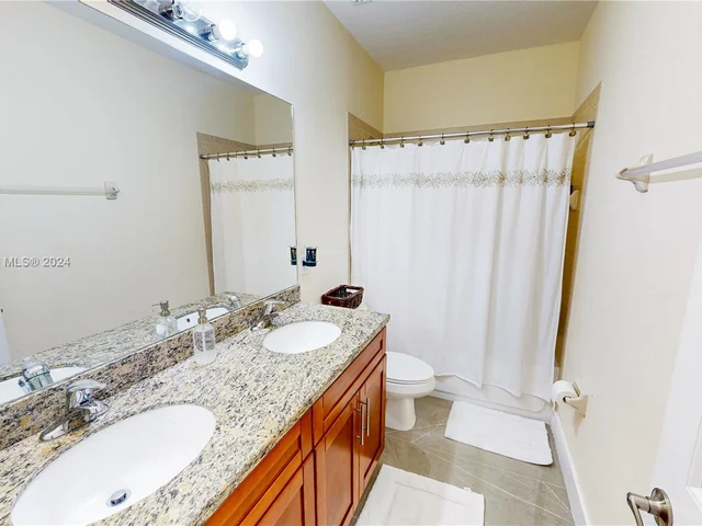 13351 SW 268th Ter, Homestead FL 33032