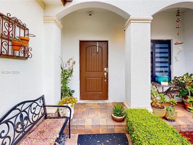 13351 SW 268th Ter, Homestead FL 33032