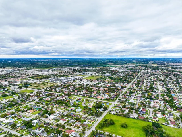 13351 SW 268th Ter, Homestead FL 33032