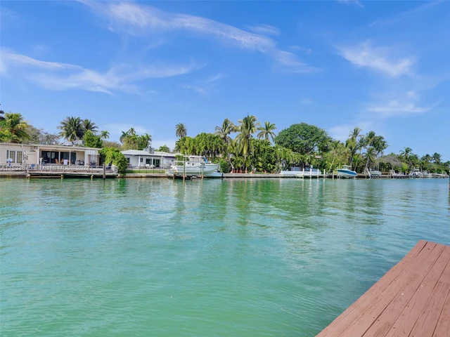 4172 Chase Ave # 12, Miami Beach FL 33140