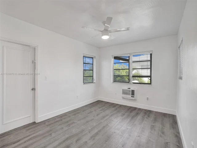 4172 Chase Ave # 12, Miami Beach FL 33140