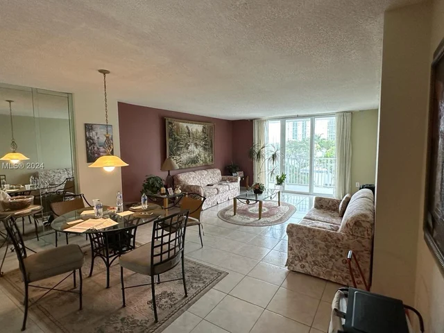 2851 NE 183rd St # 415E, Aventura FL 33160