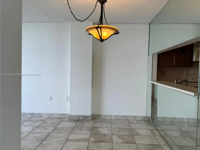 600 NE 36th St # 1109, Miami FL 33137