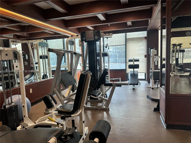 600 NE 36th St # 1109, Miami FL 33137