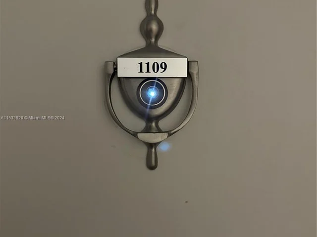 600 NE 36th St # 1109, Miami FL 33137