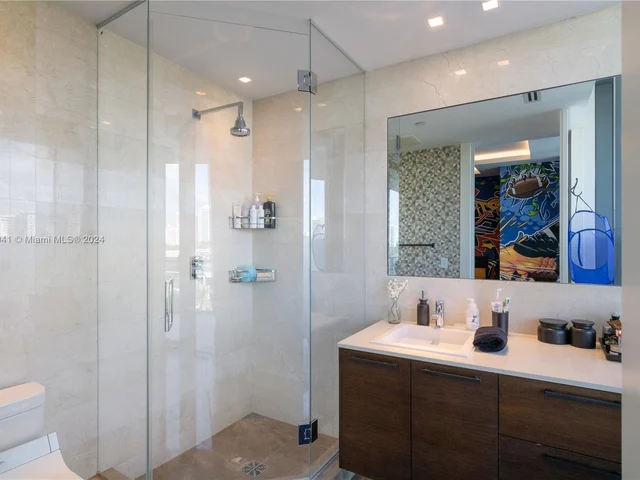 19575 Collins Ave # 5, Sunny Isles Beach FL 33160