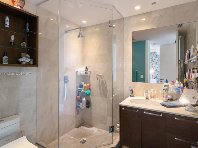 19575 Collins Ave # 5, Sunny Isles Beach FL 33160