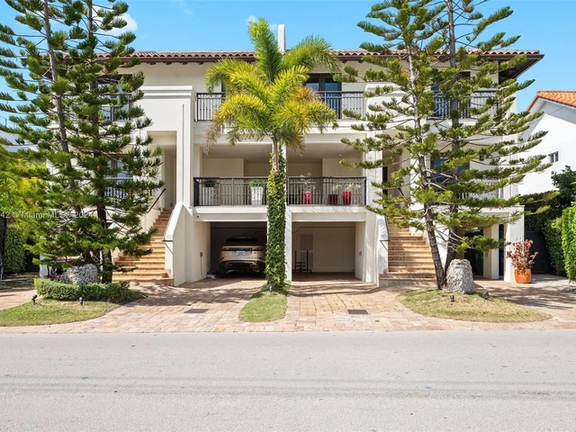 422 Fernwood Rd # 422, Key Biscayne FL 33149