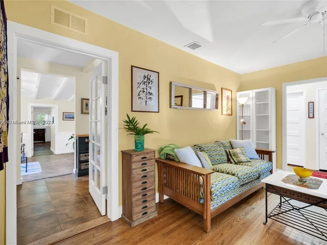 2925 SW 30th Ct # 0, Miami FL 33133