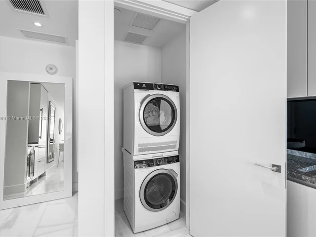 700 NE 26th Ter # 1404, Miami FL 33137