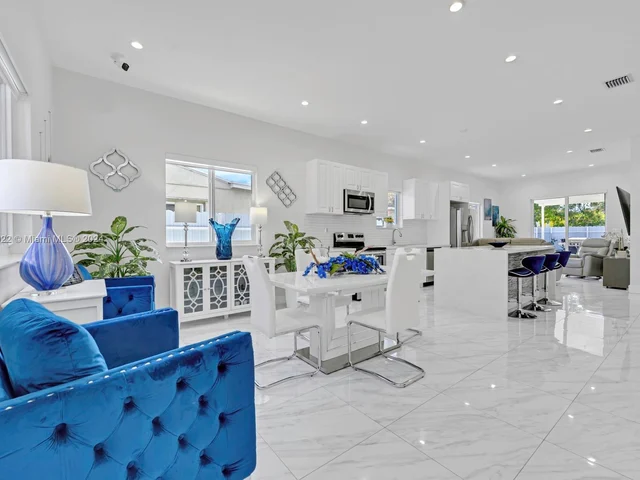 1460 NW 51st St, Miami FL 33142