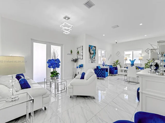 1460 NW 51st St, Miami FL 33142