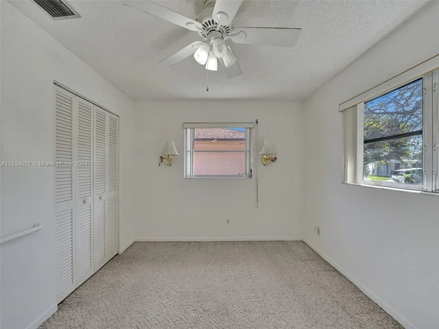 307 SE 4th St, Dania Beach FL 33004