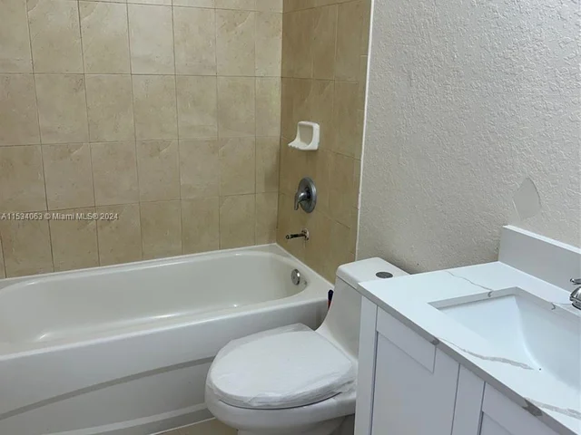 10941 SW 181st Ter # 10941, Miami FL 33157