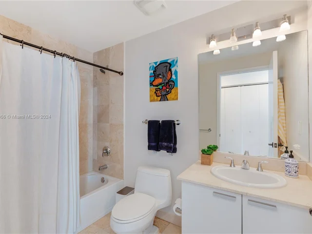 3131 NE 188th St # 710, Aventura FL 33180