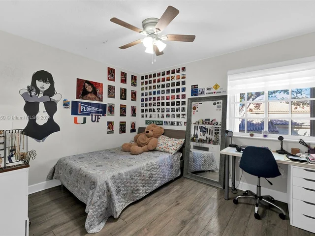 6750 NW 109th Ct, Doral FL 33178