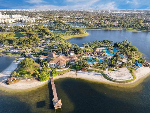 6750 NW 109th Ct, Doral FL 33178