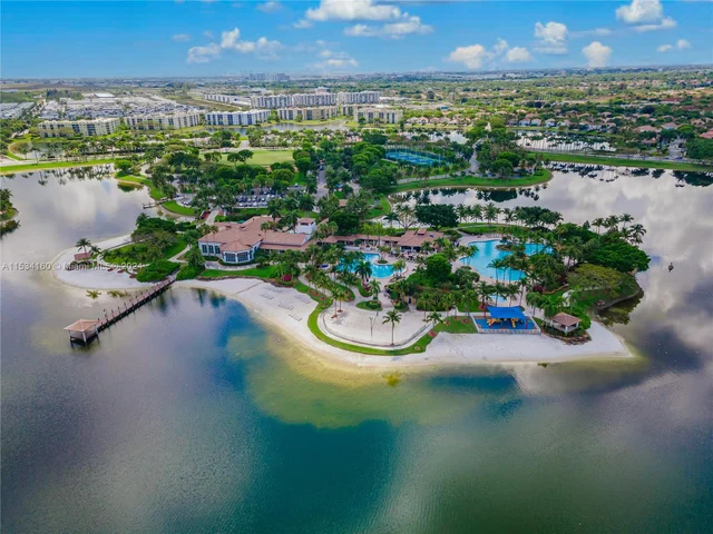 6750 NW 109th Ct, Doral FL 33178